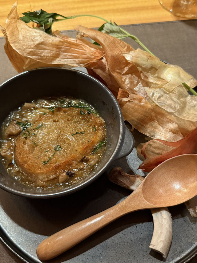 🪵 MOSS Okinawa — Kiln-Fired French Fusion in Naha  🪵 MOSS Okinawa — Kiln-Fired French Fusion in Naha