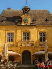 🇫🇷 Sarlat — The Medieval Gem Hidden in Dordogne 💐