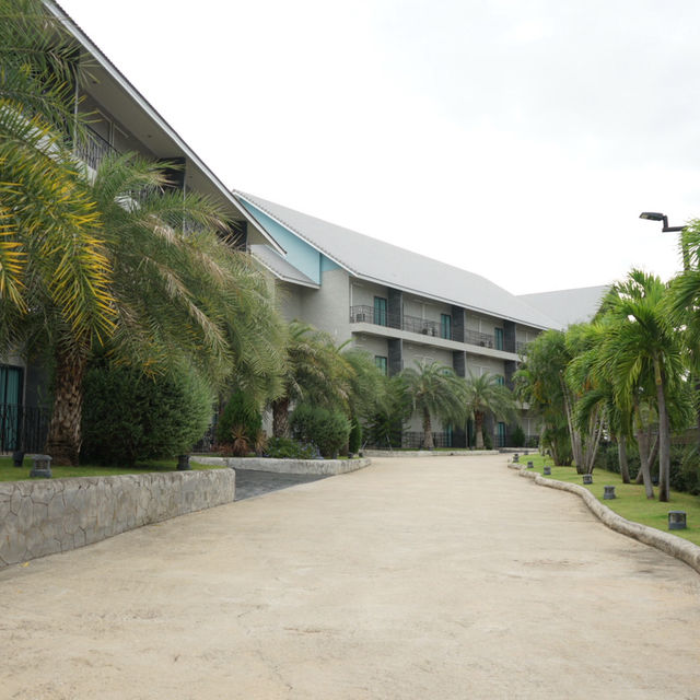 ที่พักพร้อมสวนน้ำใหญ่ที่สุดในแก่งกระจาน  Together 