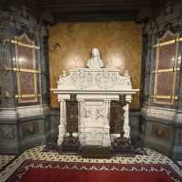 🌟 Peleș Castle Solo Escape: Romania’s Crown Jewel in the Carpathians! #SoloRoyalAdventure