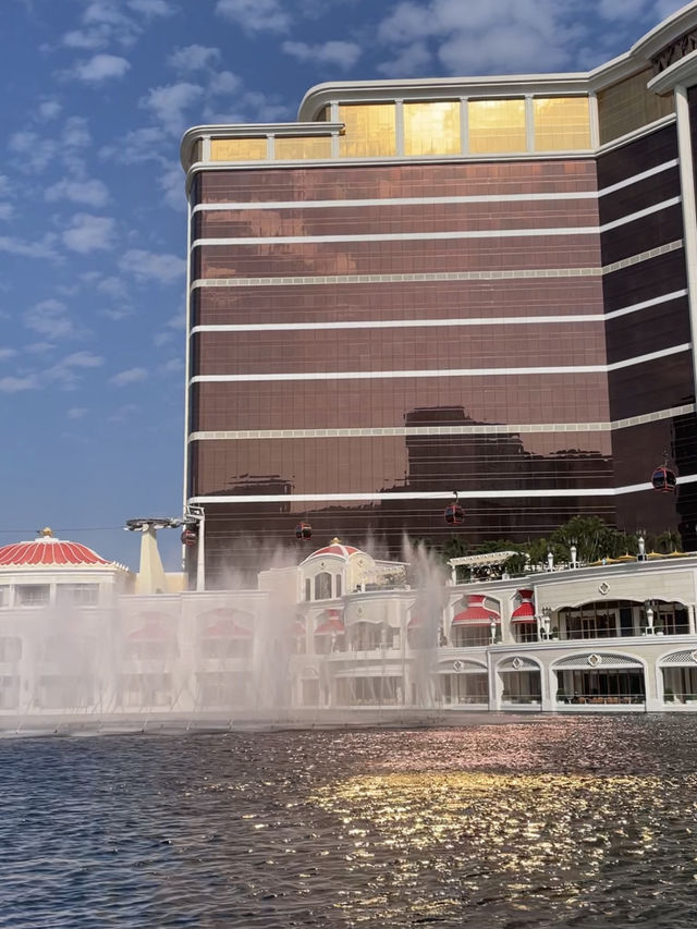 🏨 화려한 호텔 속으로, 마카오 타이파섬 반나절 여행 🌟