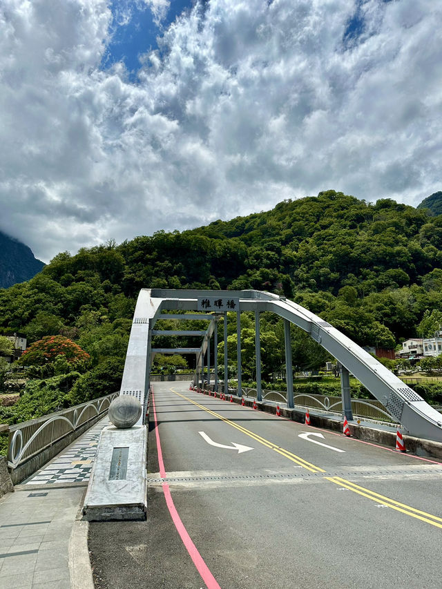 🏯 Xiangde Temple – Serenity in the Heart of Taroko Gorge 