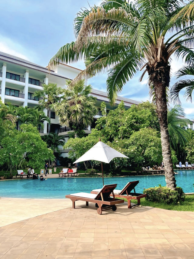 Ravindra Beach Resort and Spa ที่พักพัทยาติดหาด🏝️ Ravindra Beach Resort and Spa ที่พักพัทยาติดหาด🏝️