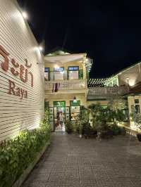 プーケット伝統の味を未来に紡ぐ:Raya Restaurant