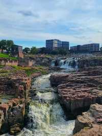 🌿 Mary Jo Wegner Arboretum & East Sioux Falls Historic Site – Where Nature and History Bloom Togeth
