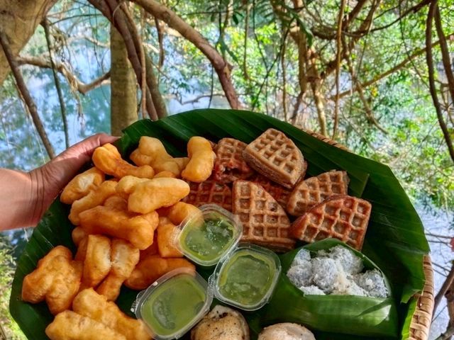 ล่องแก่นนายพล ล่องแก่นนายพล