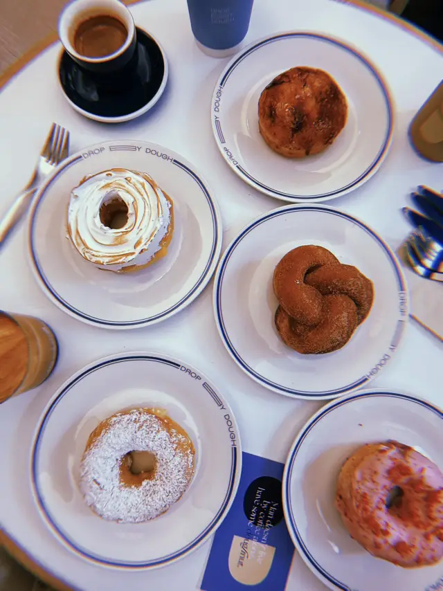 D R O P. B Y. D O U G H • Мечта о пончиках