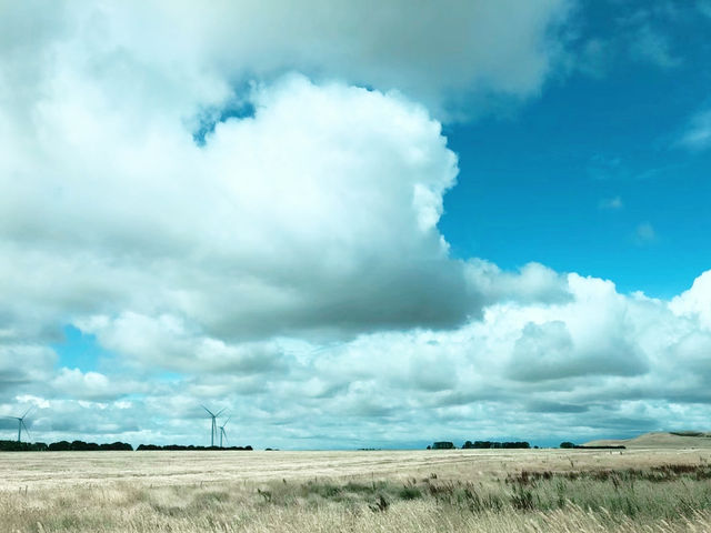 靛藍之心：南澳甘比爾山的藍湖奇蹟