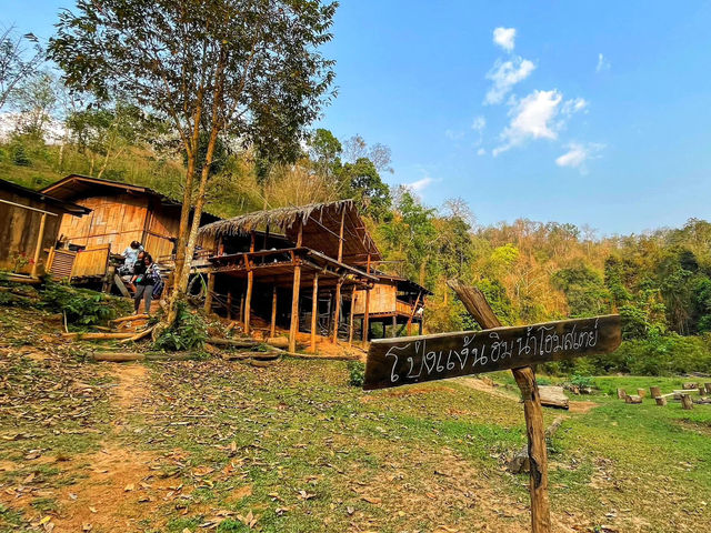 โป่งแง้นฮิมน้ำโฮมสเตย์ 