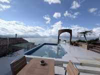 Warm Light by Erhai Lake ✨