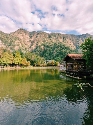 車埕老街 湖畔鐵道村的魅力，位於南投山谷之中