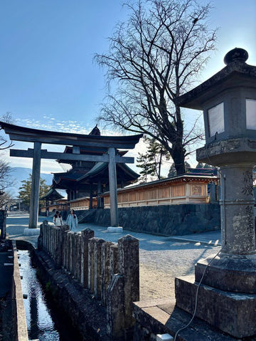 跨越兩千年的守護「阿蘇神社與日本三大樓門」