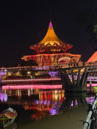 Darul Hana Bridge,Kuching
