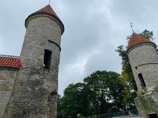 愛沙尼亞🇪🇪景點-塔林城牆及閘門