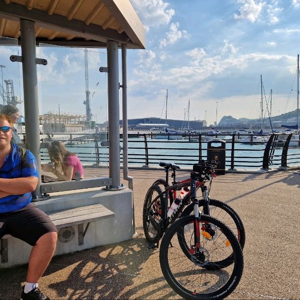 🌊⚓️ Dive into the Delightful Dover Marina! ⛵️🌞


