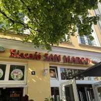 Eins cafe … San Marco คนขายน่าร้าก
