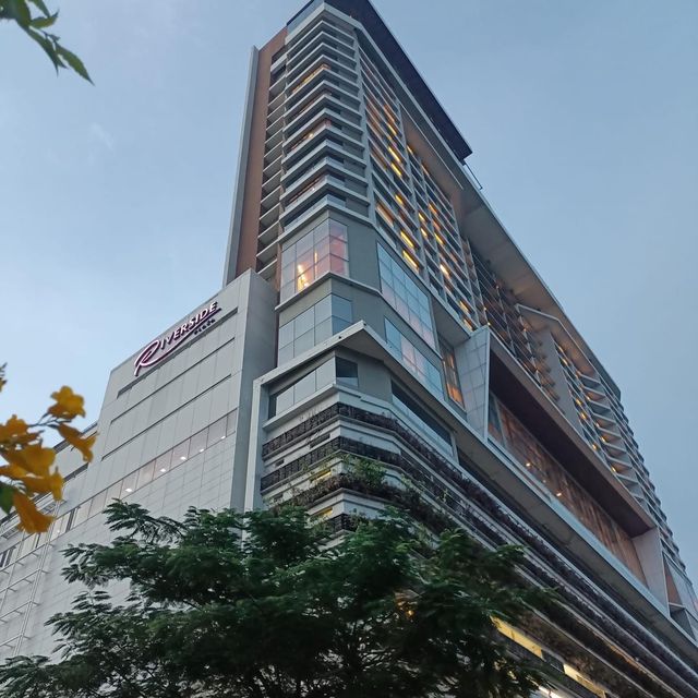 Anantara Riverside Bangkok Resort 🏙️