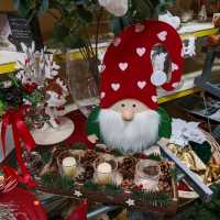 Candle Holders and Candles: A Festive Touch in Taranto!  