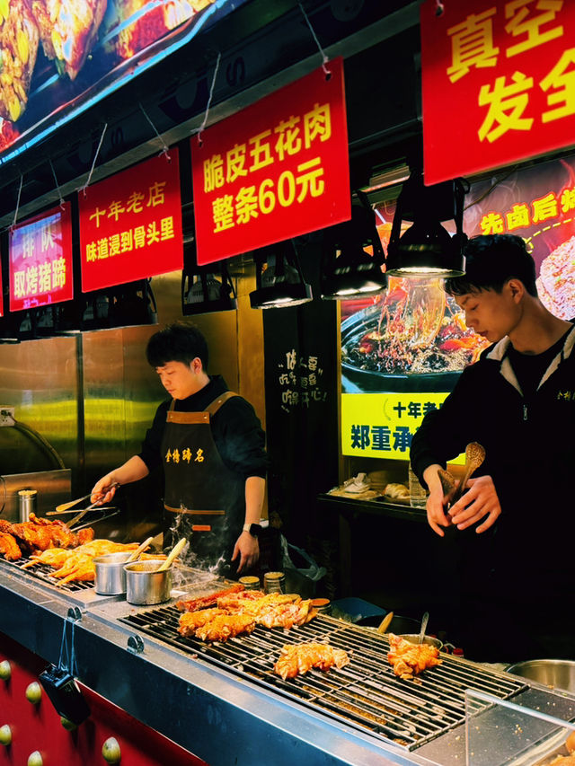 Jiefangbei – Chongqing’s Bustling Heart & Street Food Haven 