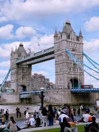 🇬🇧London’s Tower Bridge & Bermondsey: A Walk Through History & Hidden Gems 🌉✨ 