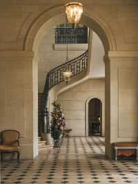 Château de La Motte-Tilly: Elegance on the Banks of the Seine