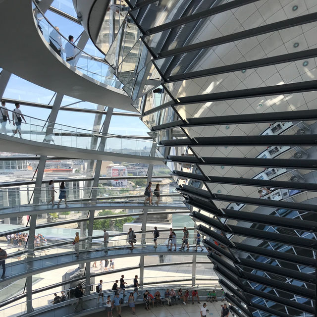 Berlin🇩🇪A Must-See Icon: The Reichstag Building🏛️ Berlin🇩🇪A Must-See Icon: The Reichstag Building🏛️