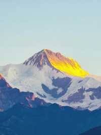 Annapurna Awaits: Where Mountains Whisper Magic 🏔️✨