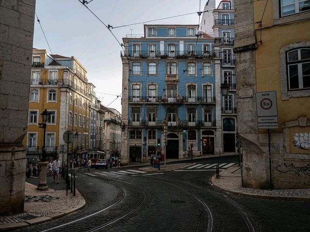Lisbon, Portugal’s sun-kissed capital 😍🌞