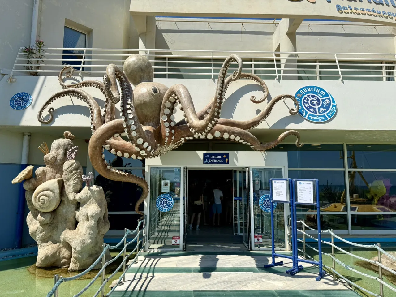 CRETAquarium Wonders 🐠🦈🪸