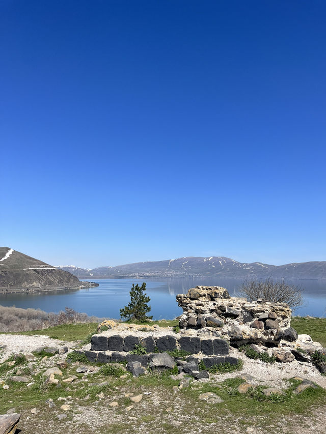 Поразительное озеро Севан🚤