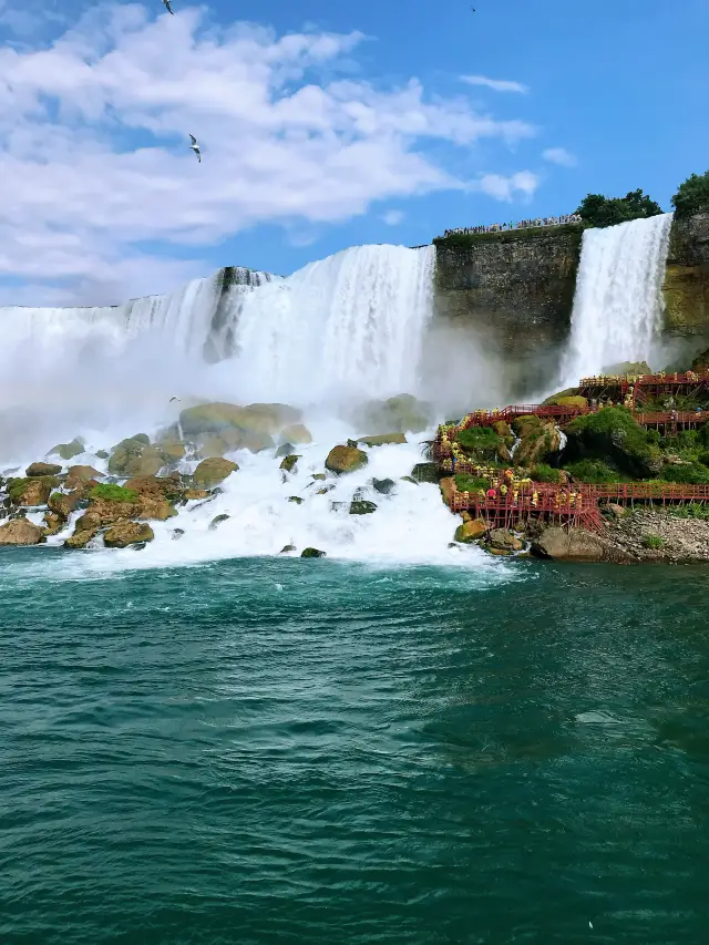 Cross the Niagara Falls between America and Canada.