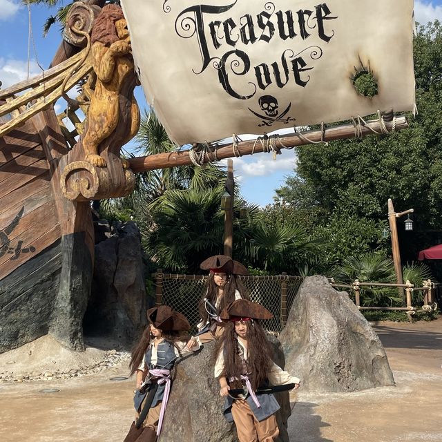 เที่ยว Disneyland เซี่ยงไฮ้ เจอตัวการ์ตูนในดวงใจ 