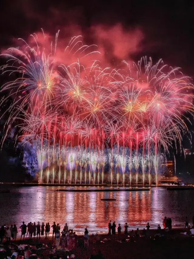 熱海·海上花火大会クリスマスイブ前に出発