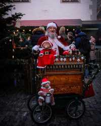 🏰 Explore the Enchanting Rothenburg ob der Tauber Christmas Market 🇩🇪🎄