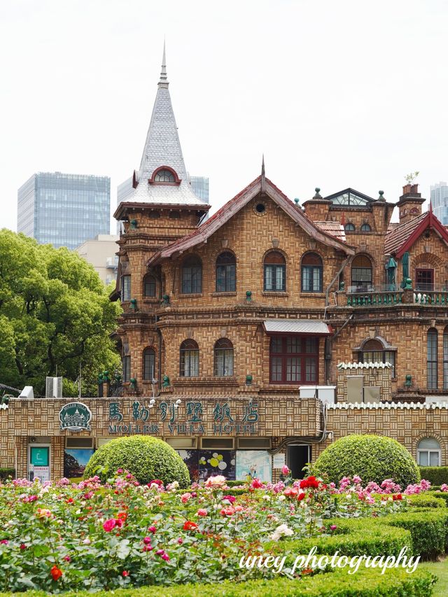 Instantly transported to Northern Europe, the old Shanghai's incredibly beautiful dreamlike garden mansion.