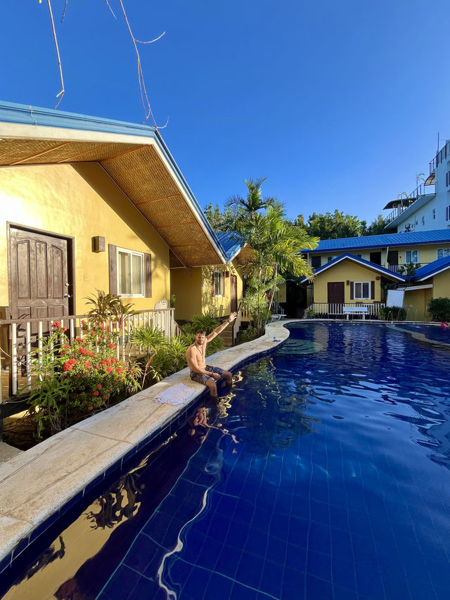 Blue Lagoon Inn & Suites - Puerto Princesa
