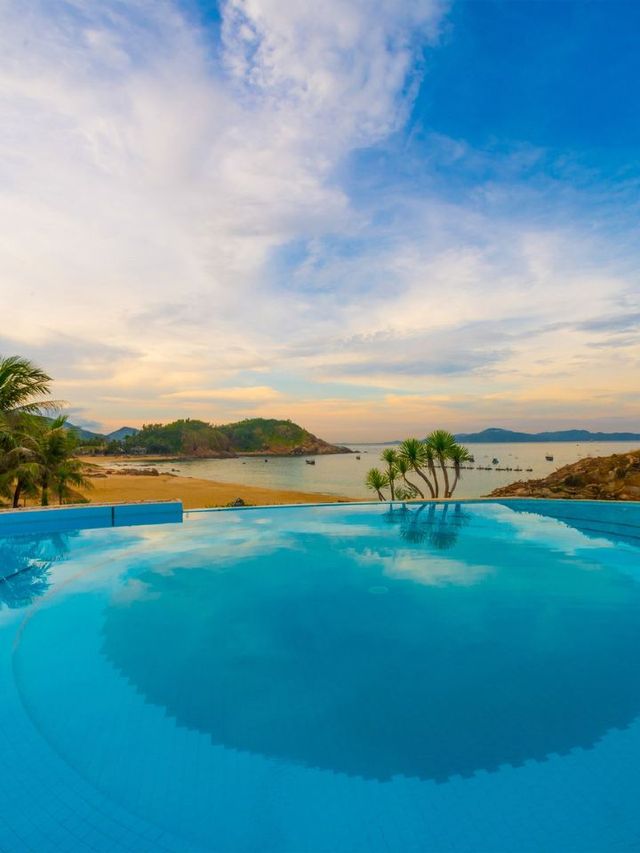 🌴 Quy Nhon's Hidden Gem: Avani Resort Revealed 🏖️