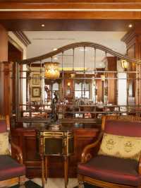 🌟✨ Quito's Finest: Plaza Grande Hotel Highlights ✨🌟