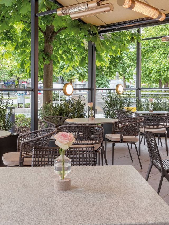 🌟 Munich Marvels: Hilton City Highlights 🌟