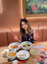 佛山新開的餐廳,提供比臉還大的biangbiang面。