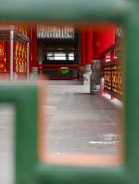 自然與人文交融之地——探訪三聖寺的自然風光和人文景觀。