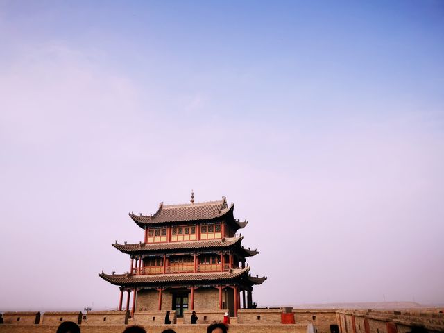 萬里長城從這裡開始／西部八達嶺／天下第一雄關。