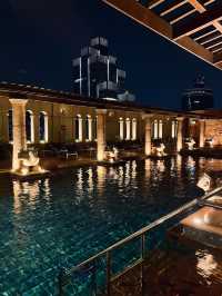曼谷隆比尼公園皇冠假日酒店 | City Skyline Views 酒店地址 曼谷隆比尼公