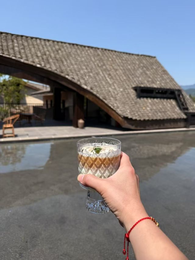 挖到邛崃宝藏私人温泉民宿 住進山水畫裡啦