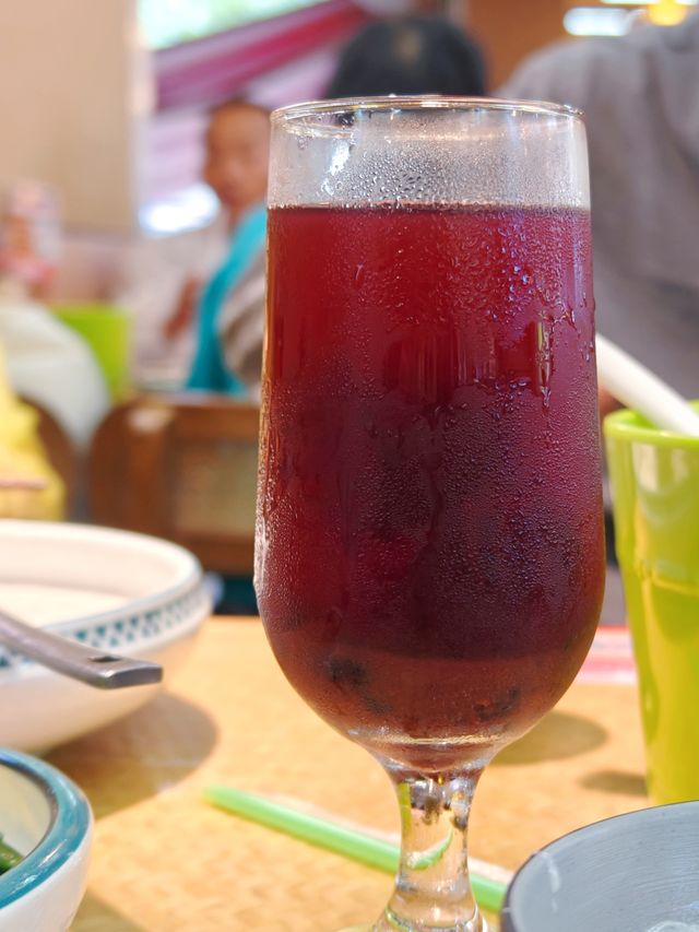 隱藏在巷弄嘅昆明美食｜四方小炒