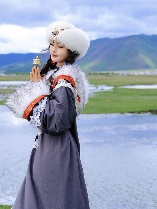 理想嘅歸宿，住進草原嘅小木屋！