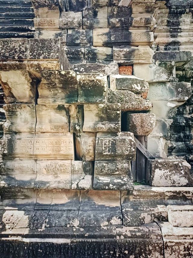 Thommanon Temple: Architectural Splendor of the Angkor Era Introduction: A Timeless Marvel