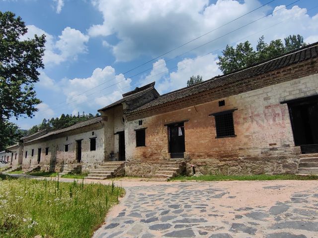 河南新縣宋沖古村