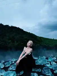 不小心闖進冰川藍嘅童話世界,唔使出國喺安吉就得