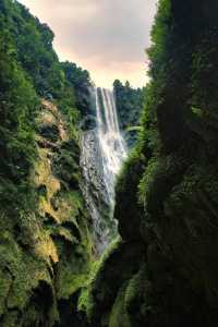 《喀斯特秘境：與遠古精靈的對話》